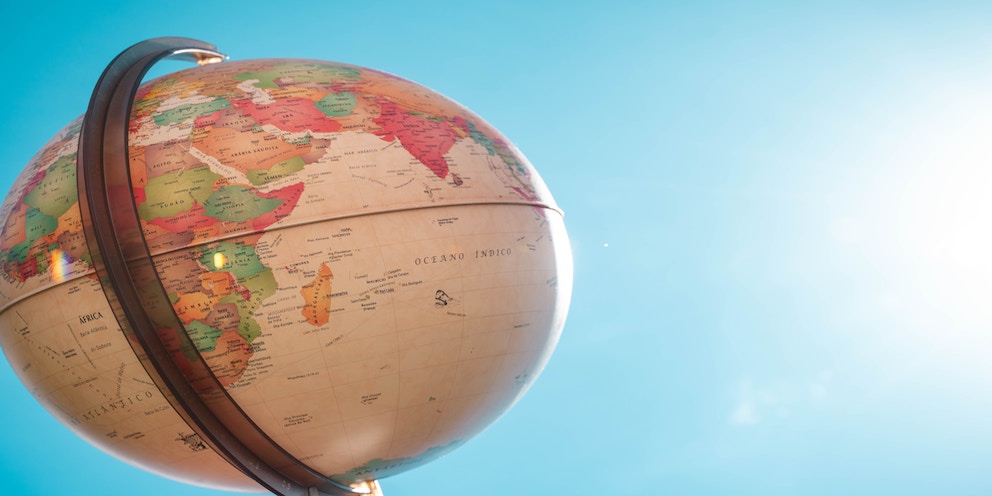 Scienza e società. Bambini e bilinguismo: sviluppo e criticità/opportunità 